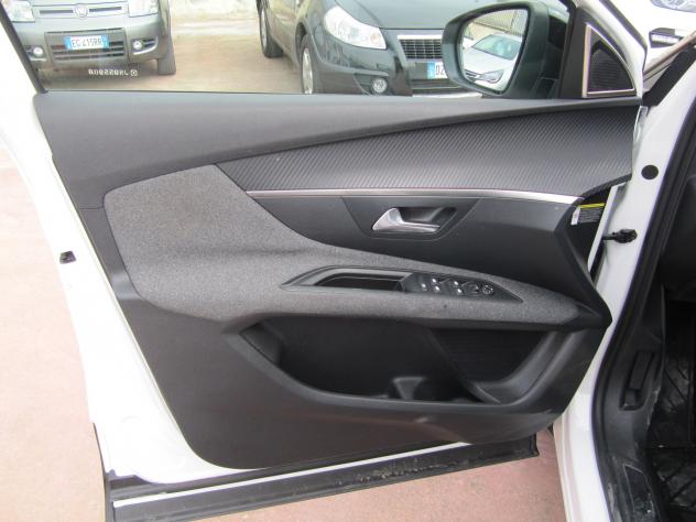 Peugeot 3008 BlueHDi 120 S&S Active - Foto 10