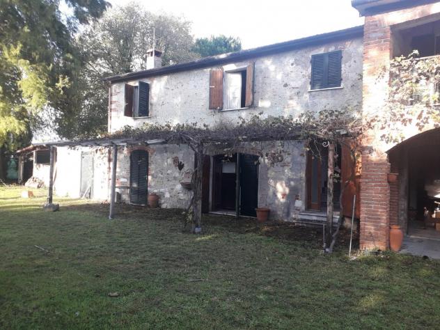 Colonica in vendita a Pietrasanta 250 mq Rif: 570508 - Foto 2