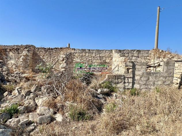 Rif. 2474 - Fabbricati rurali con terreno a marina di Ragusa - Foto 14