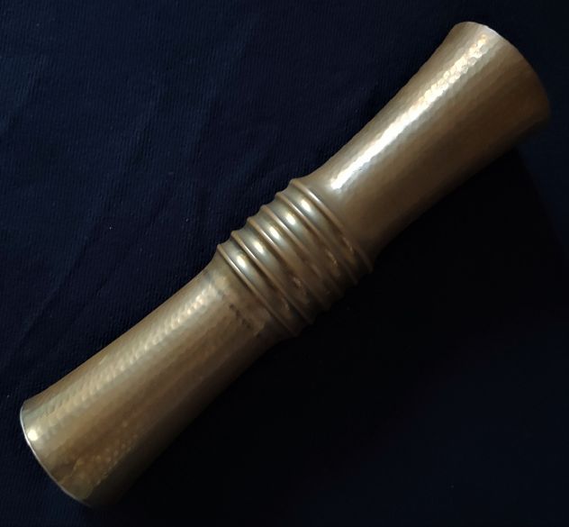 VASO IN OTTONE BATTUTO A MANO.. - Foto 6