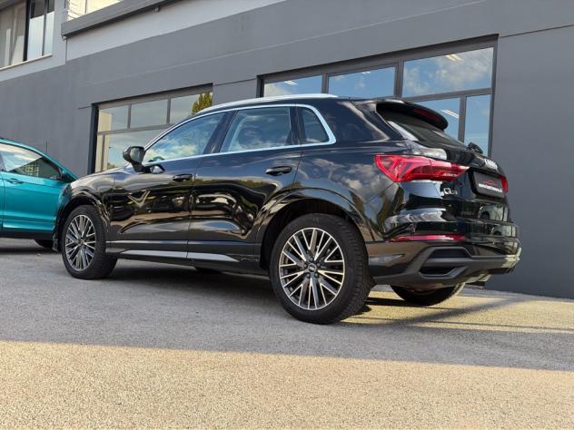 Audi Q3 2.0 35 TDI S Tronic S Line Edition - Foto 2
