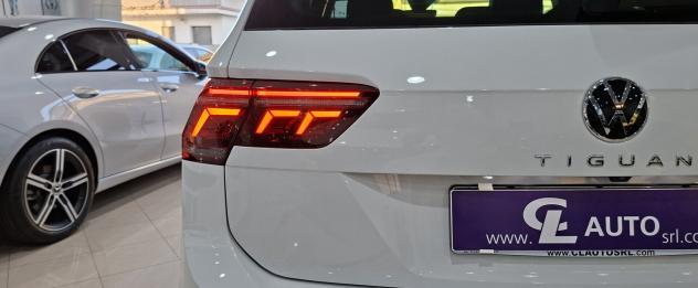 Volkswagen Tiguan 2.0 TDI SCR 150 CV DSG R-Line 65.101Km - Foto 8