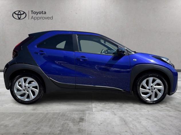 Toyota Aygo X 1.0B (72 CV) Trend - Foto 4