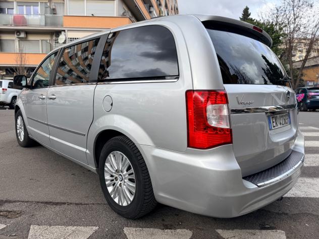 Lancia Voyager 2.8d 163cv Automatica 7 Posti - Foto 6