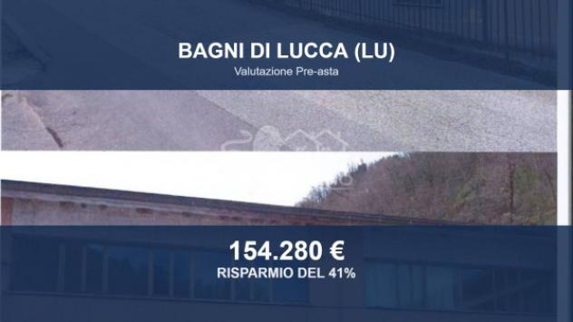 Immobile in asta di 1310 m² in vendita a Lucca
