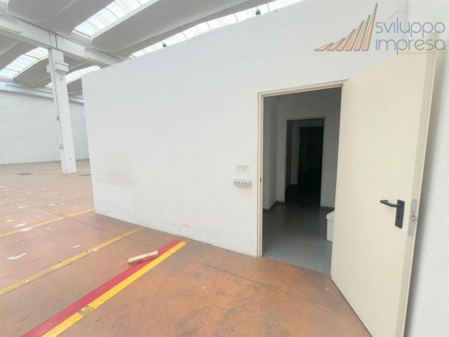 CAPANNONE INDUSTRIALE CON UFFICI IN AFFITTO A MEZZAGO - Foto 16