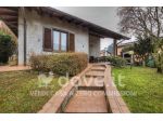 Villa di 277 m² con più di 5 locali in vendita a Arsago Seprio