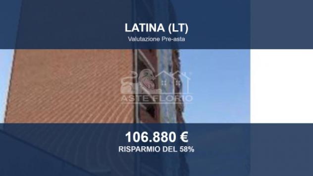 Immobile in asta di 105 m², box auto in vendita a Latina