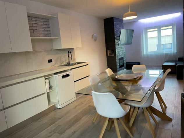 Casa indipendente di 188 m² con più di 5 locali in vendita a Verona - Foto 3