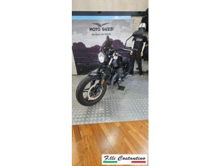Moto Guzzi - V7 -  III Stone