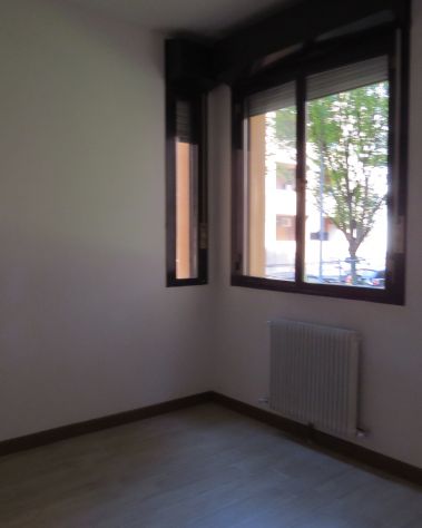 2922B tricamere non arredato con taverna - Foto 6