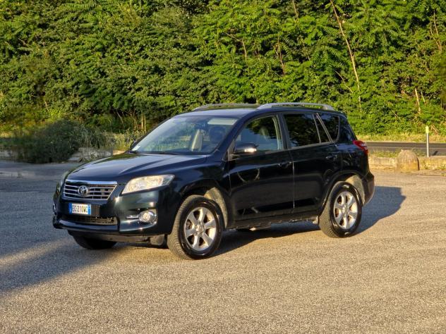 Toyota RAV 4 RAV4 2.2 D-4D 150 CV DPF Exclusive E5 Manuale 2010 4x4 - Foto 3