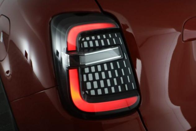FIAT 600 600 Hybrid 110 CV DCT MHEV La Prima rif. 24100891 - Foto 10