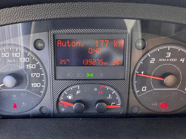 PEUGEOT Boxer 330 2.2 bluehdi 140cv S&S L2H2 - Foto 9