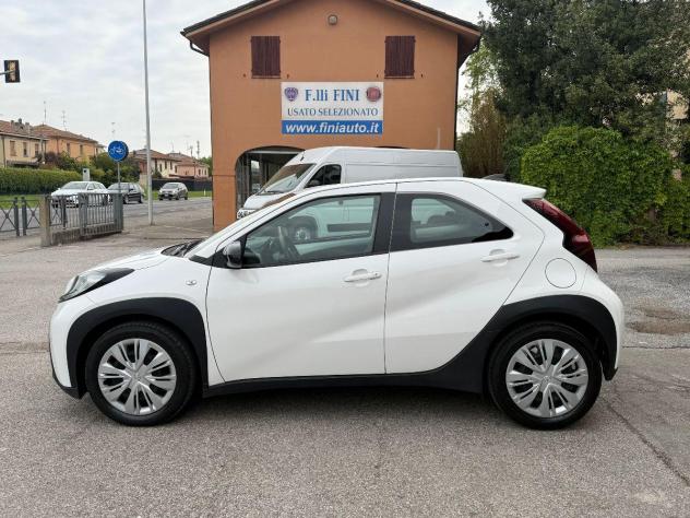 TOYOTA - Aygo X - 1.0 VVT-i 72 CV 5p. Trend - Foto 3