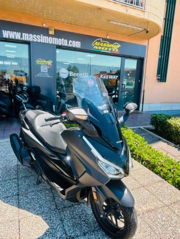 HONDA Forza 350 TUTTO INCLUSO ANCHE PASSAGGIO! MINI RATE rif. 23996012 - Foto 8