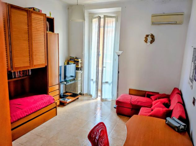 Stanza singola con balcone privato – Zona Bovisa
