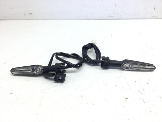 YAMAHA MT-09 890 COPPIA FRECCE POSTERIORI 2022 RN691