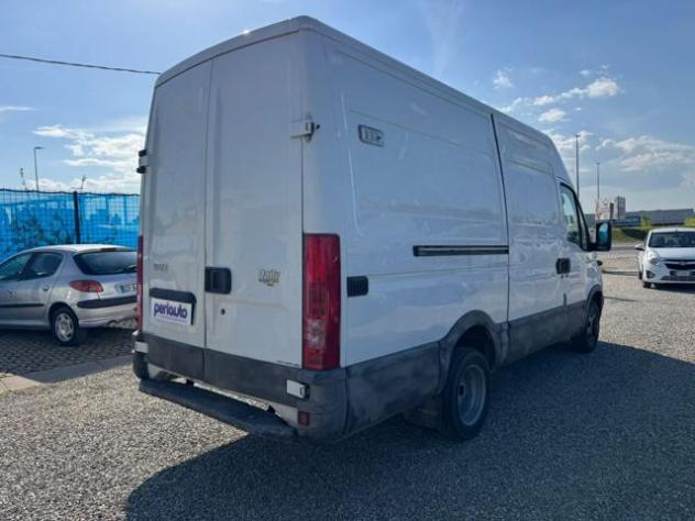 IVECO Daily 35C12 2.3 Hpi TDI PM-TA Furg. rif. 23789619 - Foto 5