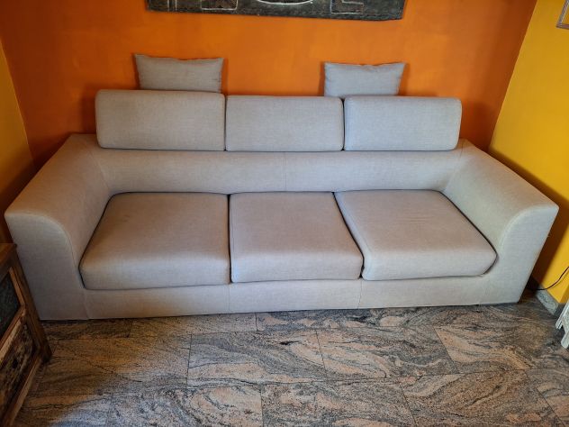 Divano moderno a tre posti - Foto 4