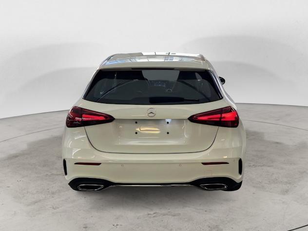 Mercedes-Benz Classe A A 200 AMG Line mild hybrid iva esposta - Foto 5