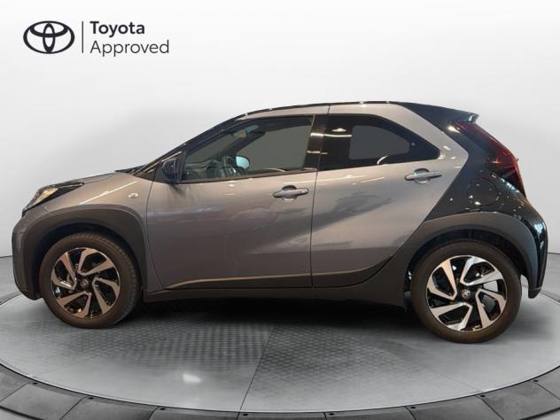 Toyota Aygo X 1.0B (72 CV) Trend S-CVT - Foto 7