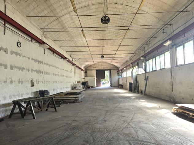 Capannone artigianale in affitto a Monteriggioni 620 mq Rif: 1419709