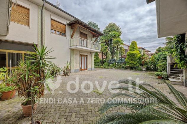 Casa indipendente di 367 m² con più di 5 locali in vendita a Tradate - Foto 5
