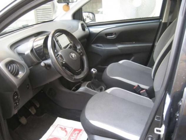 TOYOTA Aygo CONNECT 1.0 VVT-I 72CV 5P X-FUN rif. 24052016 - Foto 6