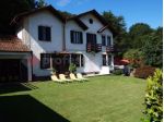 Villa di 300 m² con 4 locali e box auto in vendita a Stresa