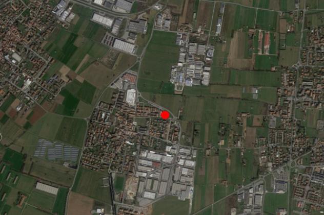 Terreno di 2500 m² in vendita a Pozzo d'Adda
