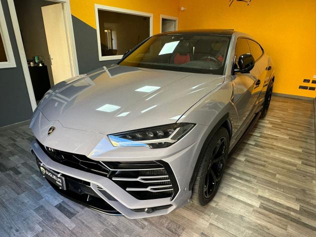 Lamborghini Urus Possibilità agevolazione pagamento con subentro leasing - Foto 4