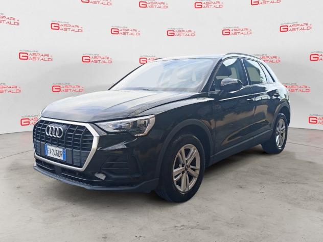 Audi Q3 35 TDI S tronic Business