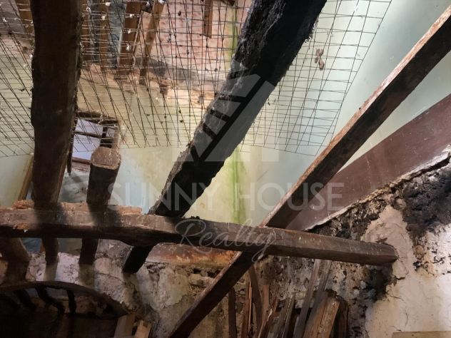 Terratetto su 4 livelli da ristrutturare - Gratteri, Corso Umberto I - Foto 4