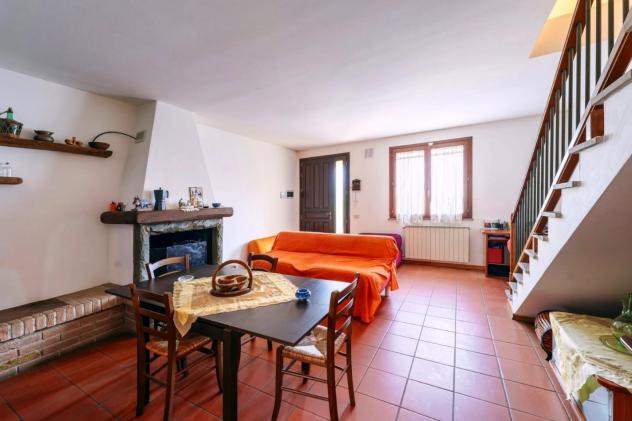 Villetta a schiera in vendita a Ponsacco 150 mq Rif: 1333376