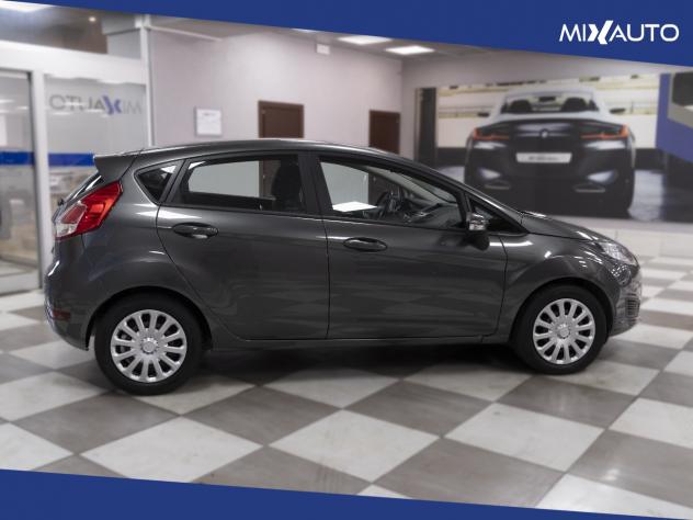 Ford Fiesta 1.5 TDCI Plus 75CV 5P E6 - Foto 6