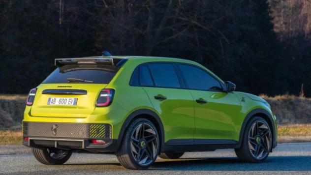 ABARTH 600e Turismo rif. 23255802 - Foto 6