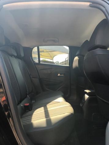 PEUGEOT 208 1200 HYBRID ALLURE 110CV E-DCS6 CARPLAY "16 rif. 24145004 - Foto 6