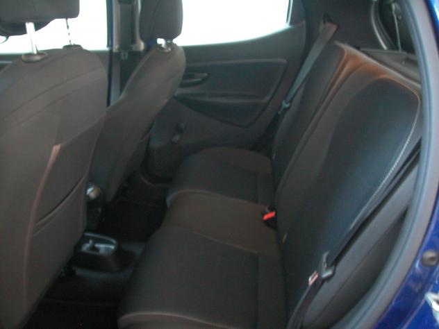 Lancia Ypsilon 1.2 69 CV 5 porte S Momodesign - Foto 7