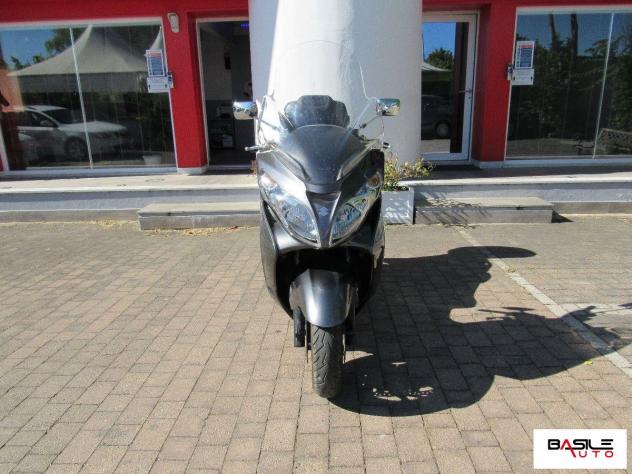 Suzuki - Burgman AN 400