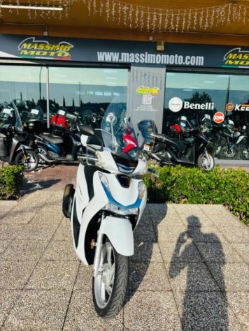 HONDA SH 150 TUTTO INCLUSO ANCHE PASSAGGIO! MINI RATE rif. 24230706 - Foto 8