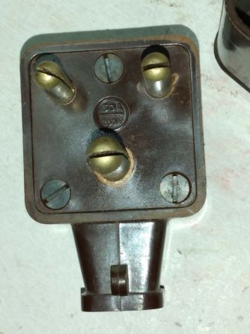 ENORME SPINA CON PRESA INDUSTRIALE VINTAGE - Foto 3