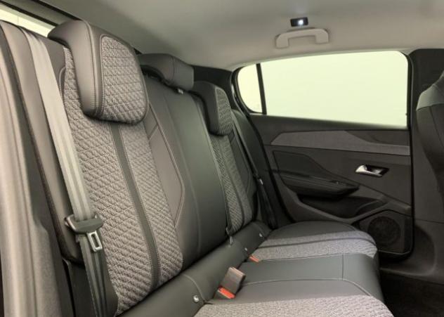 PEUGEOT 308 Hybrid 145 e-DCS6 Allure rif. 23918644 - Foto 10