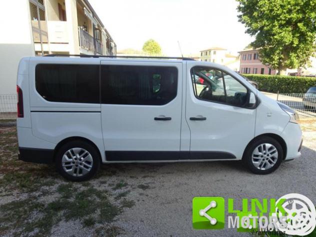 RENAULT Trafic INTENS L1 T27 1.6 dCi Twin Turbo 125cv S&S Euro rif. 24043902 - Foto 6