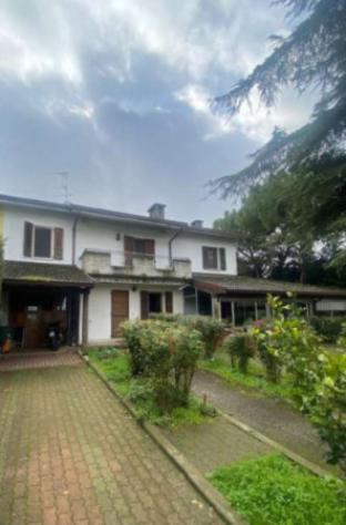 Immobile in asta di 226 m², box auto in vendita a Castellucchio - Foto 3