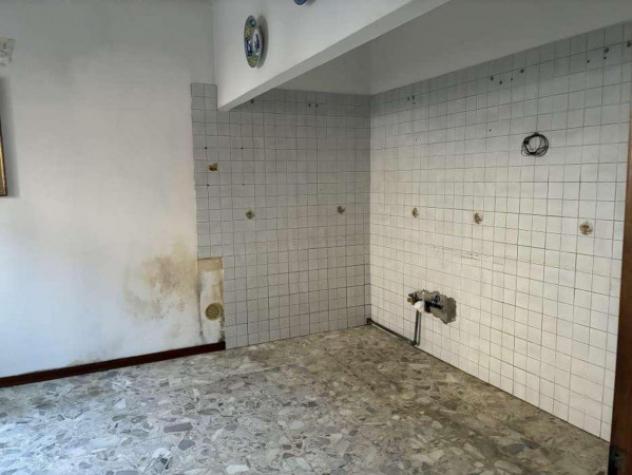 Immobile in asta di 120 m², box auto in vendita a Montegrotto Terme - Foto 5