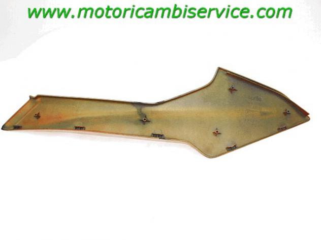 CARENA ANTERIORE SELLA DESTRA APRILIA RST 1000 FUTURA 2001 - 2004 AP8158213 FRONT RIGHT SADDLE FAIRING STRISCIATA - Foto 4
