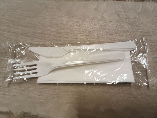 100 Pz, Bis Posate Usa e getta, Forchetta, coltello e Salvietta - Foto 4
