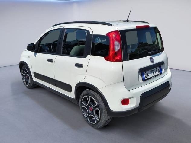 FIAT Panda 1.0 FireFly 70 CV Hybrid NEOPATENTATI - Foto 4