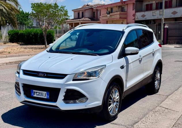 Ford Kuga 2.0 TDCI 140 CV 4WD Powershift Business - Foto 2
